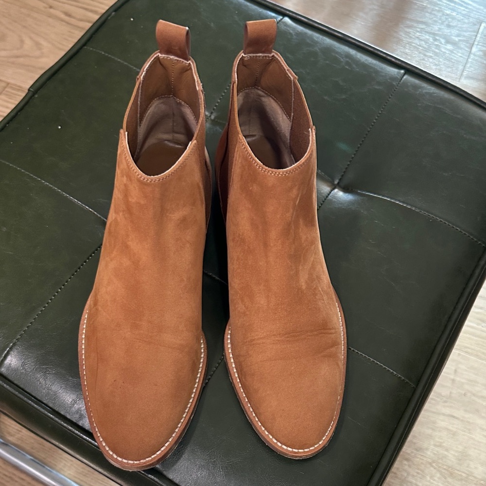 Jenni Kayne Women’s Italian Suede Chukka Pull on Boots in Cognac
